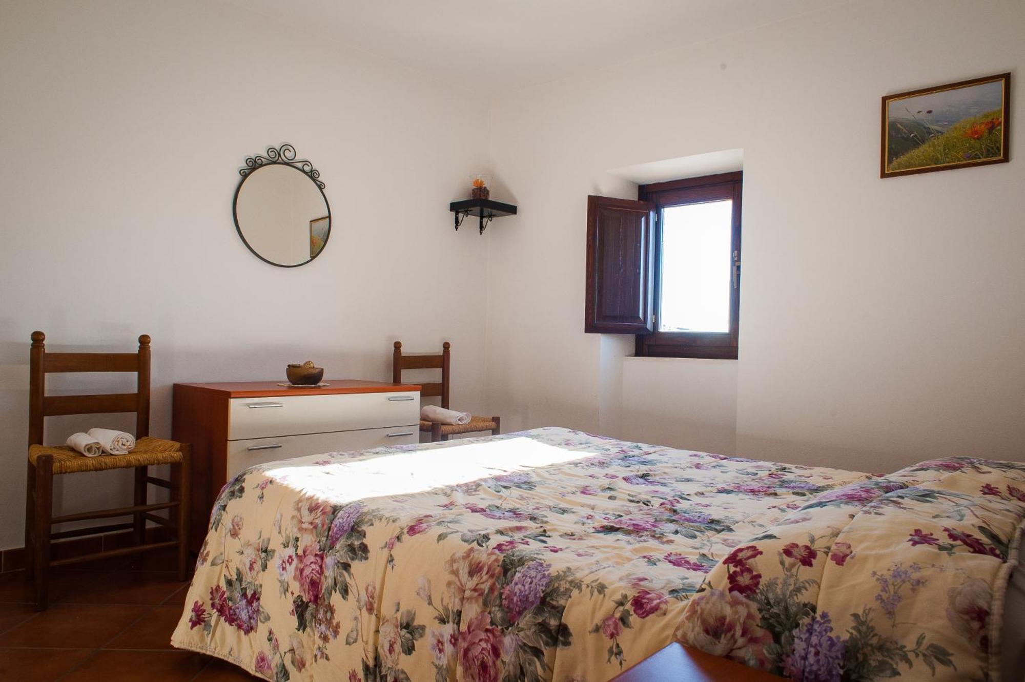 Appartement Casa Ladyhawke à Santo Stefano Di Sessanio Extérieur photo