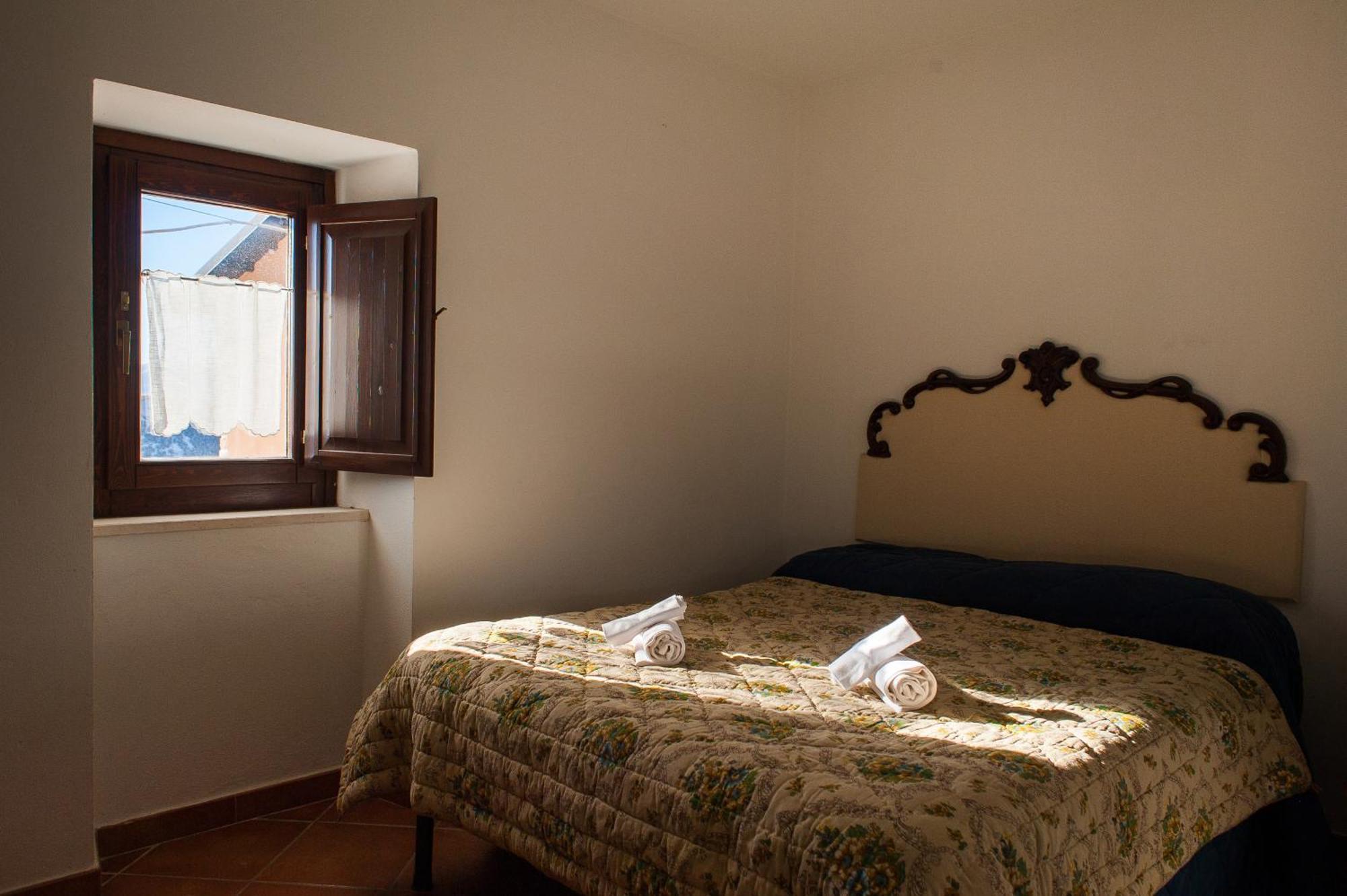 Appartement Casa Ladyhawke à Santo Stefano Di Sessanio Extérieur photo